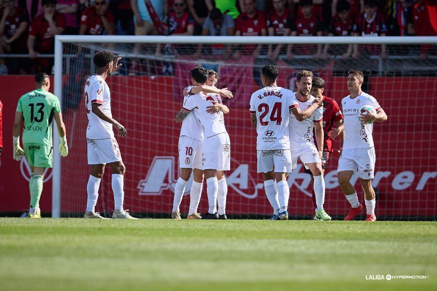 Los leoneses celebran el gol de Chacón en Miranda.
