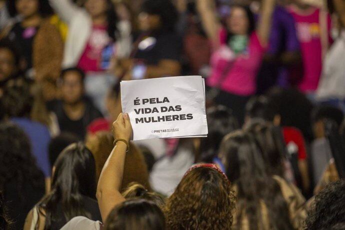 Miles de personas protestan en Brasil (EP)