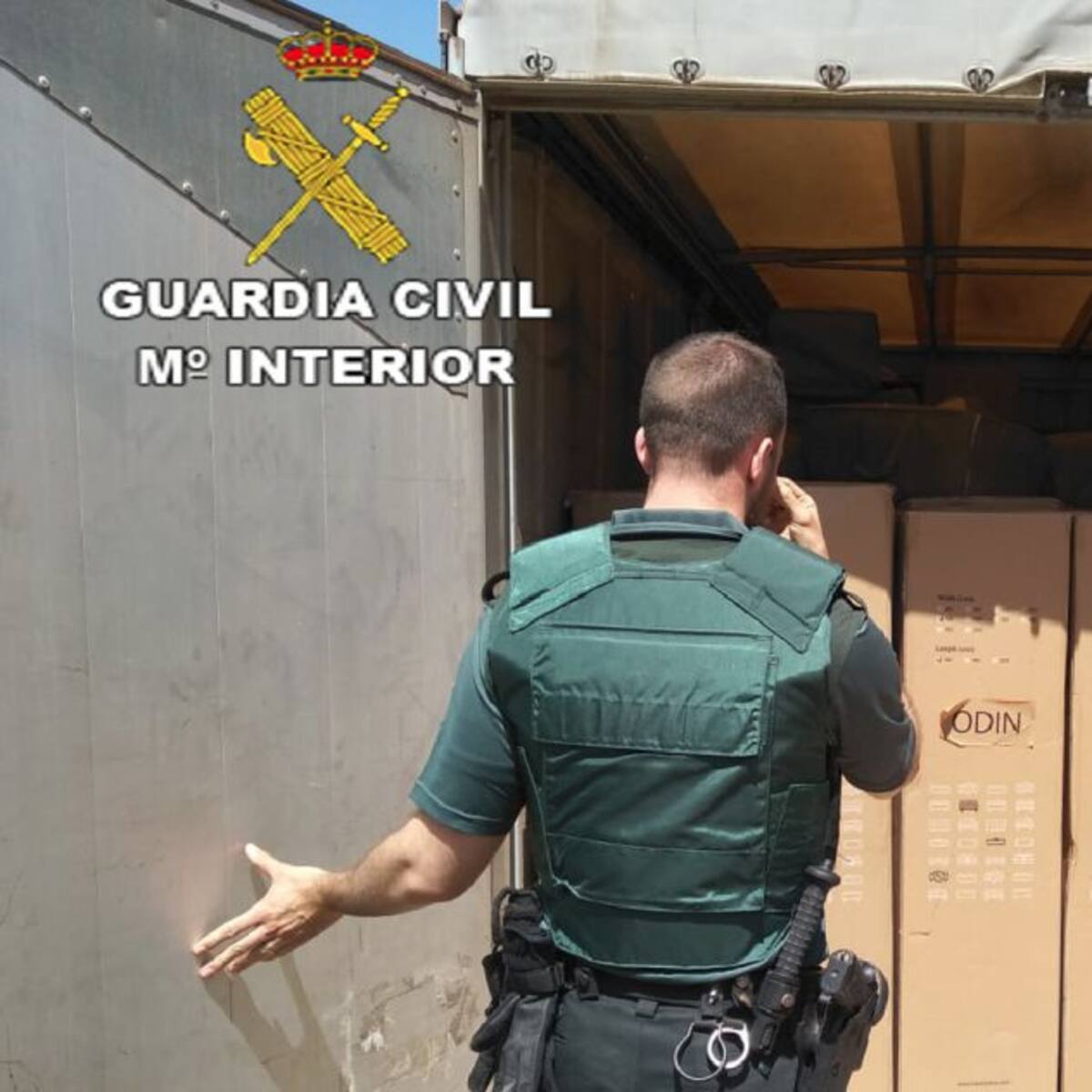 La Guardia Civil ha desmantelado un almacén en Segorbe que reparaba coches sustraídos para perpetrar robos