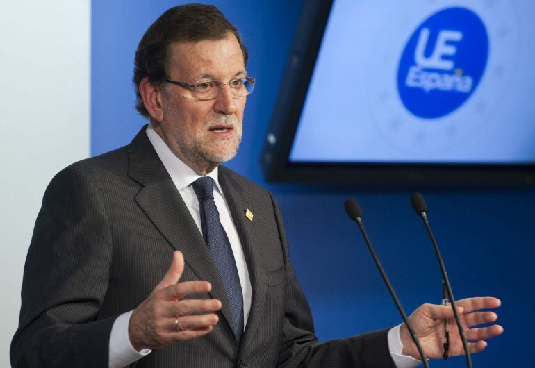 GRA401. BRUSELAS, 24/10/2014.- El presidente del Gobierno, Mariano Rajoy, durante la rueda de prensa que ha ofrecido hoy para exponer los resultados de la reunión de Jefes de Estado y Gobierno de la UE celebrada en Bruselas. EFE/Horst Wagner