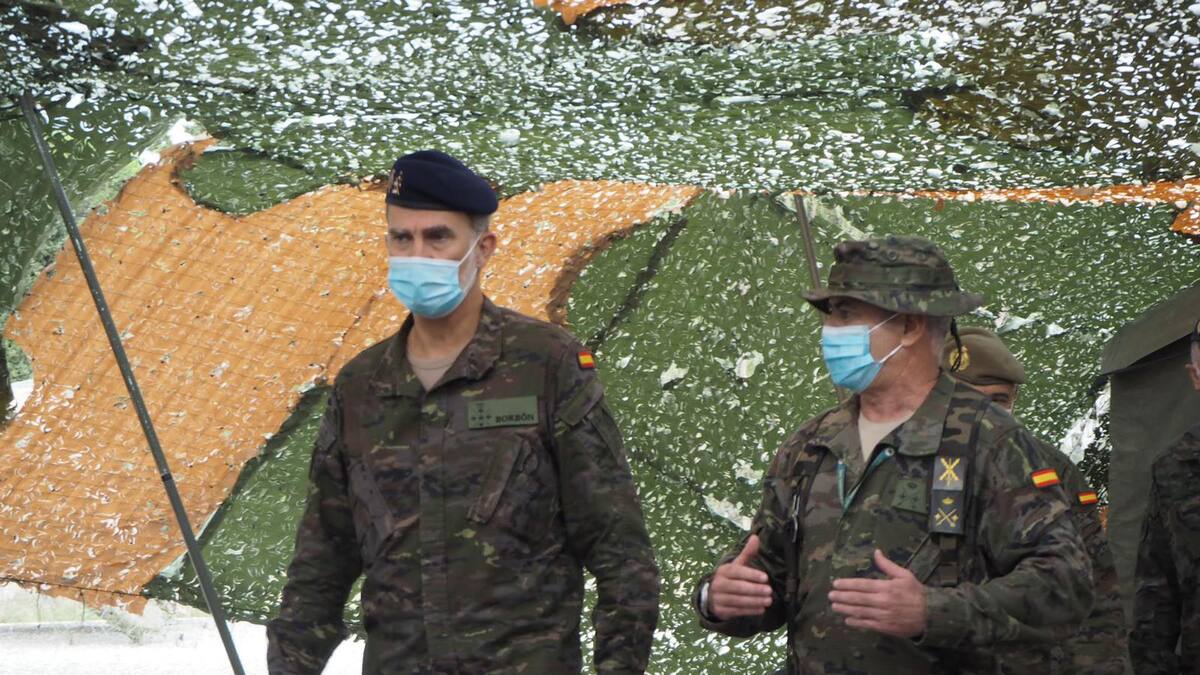 El Día de las Fuerzas Armadas, las oposiciones de Educación y la Quebrantahuesos llenan los hoteles