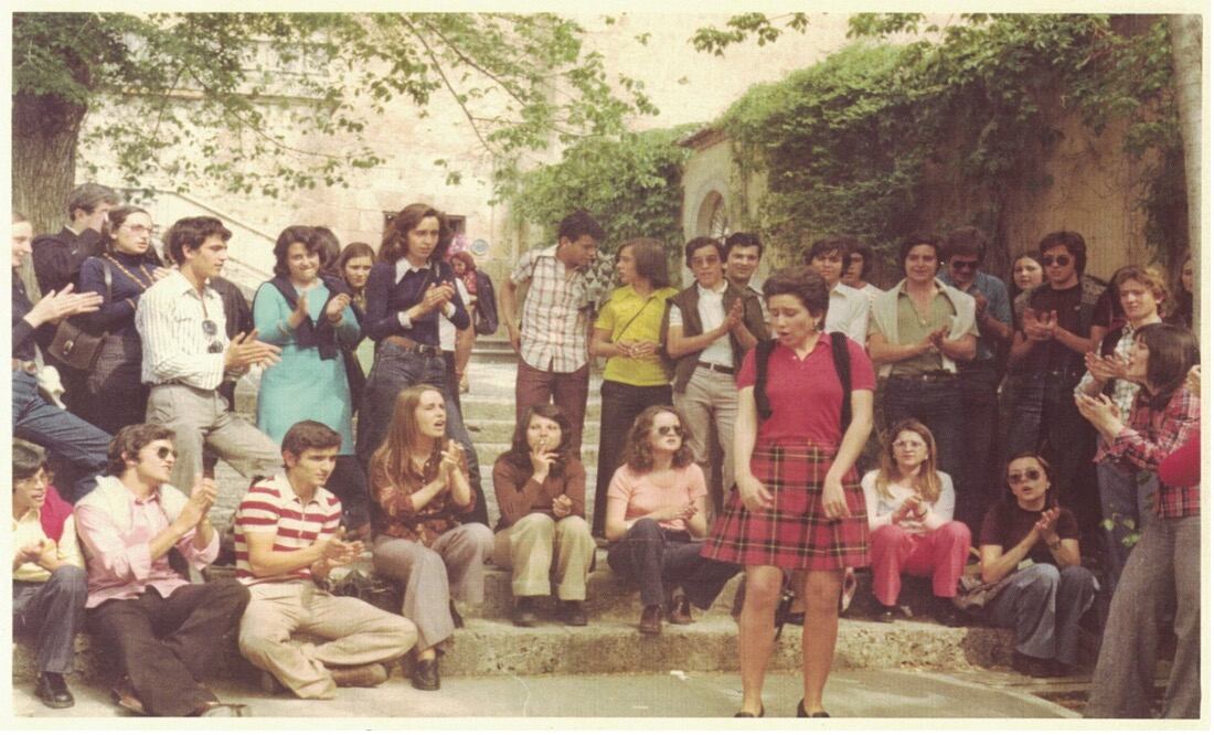 Alumnado del curso 1974-75, fecha de la creación del Instituto Nacional de Bachillerato.