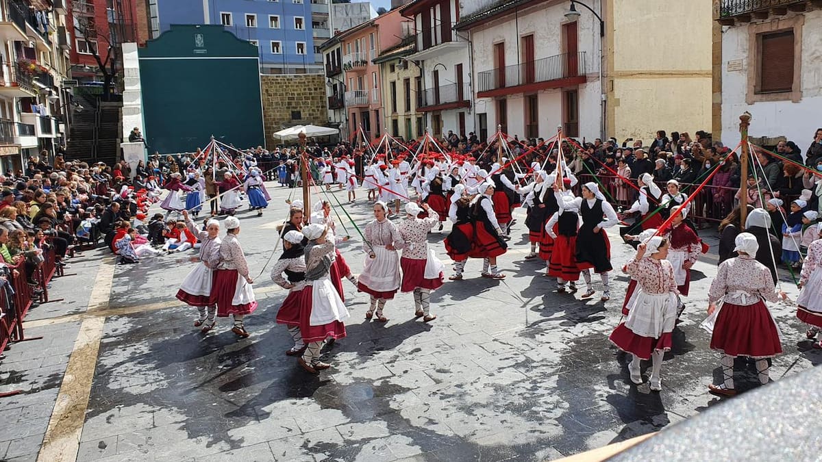Julen Rubio (Txindurri): "Ikusi dugu Ermuko jaietan gure izena egotea garrantzitsua dela jendea gu ezagutzeko"