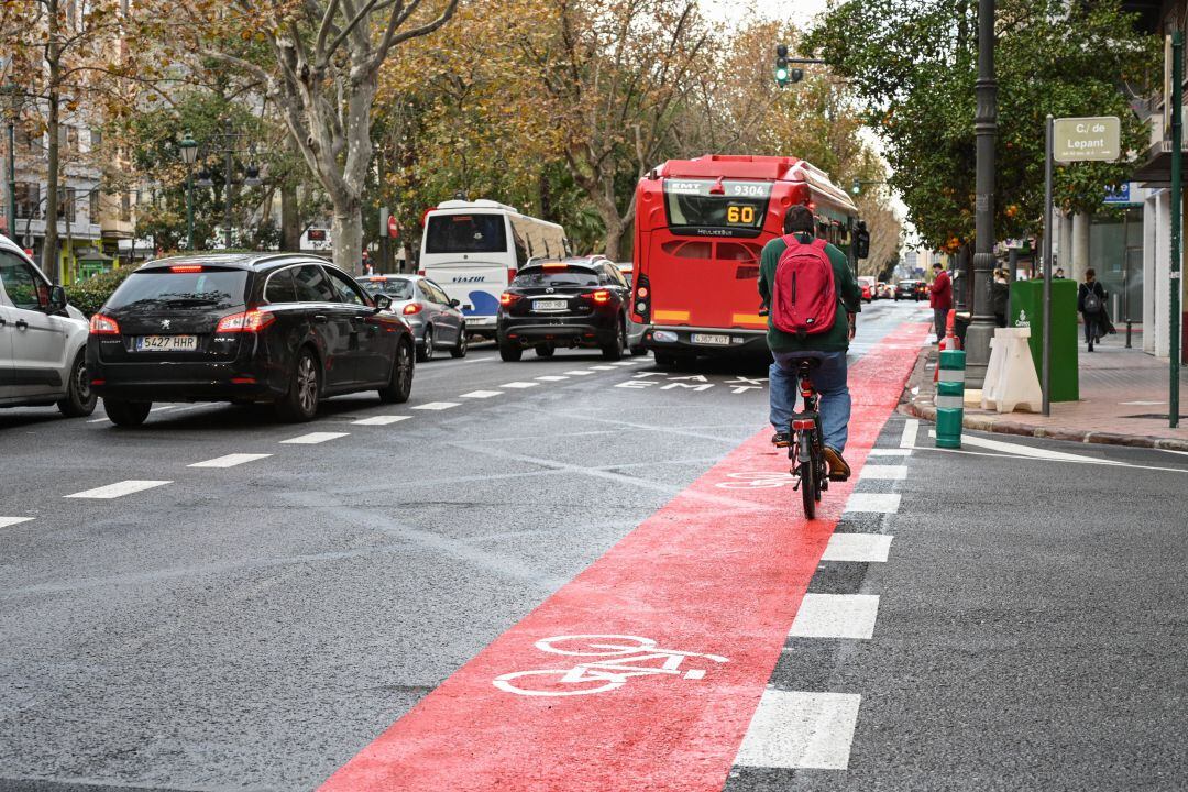 Nuevo carril bici de las Grandes Vías en València