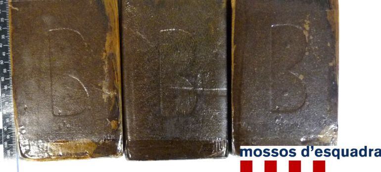 Fotografia d'arxiu d'un decomís d'haixix.