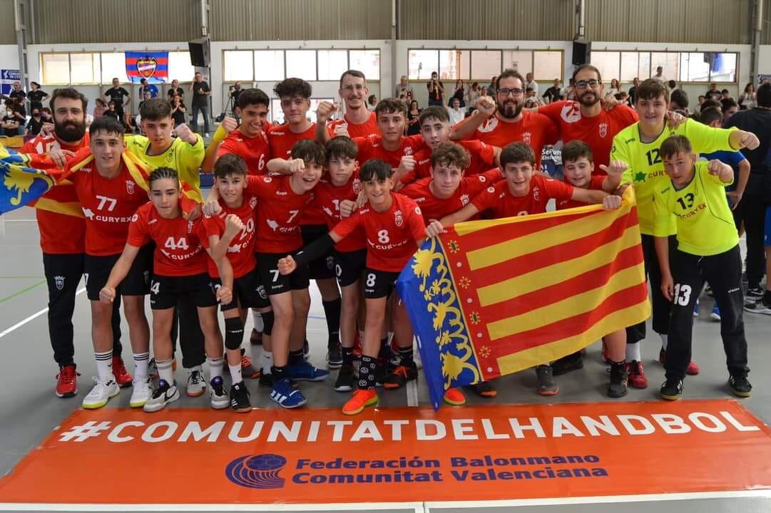 El Bm. Elda - C.E.E. infantil defiende su título autonómico en Almería