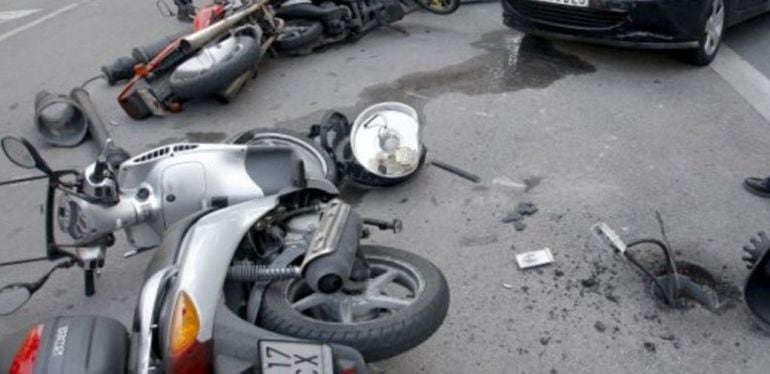 Imagen de archivo de un accidente de moto.