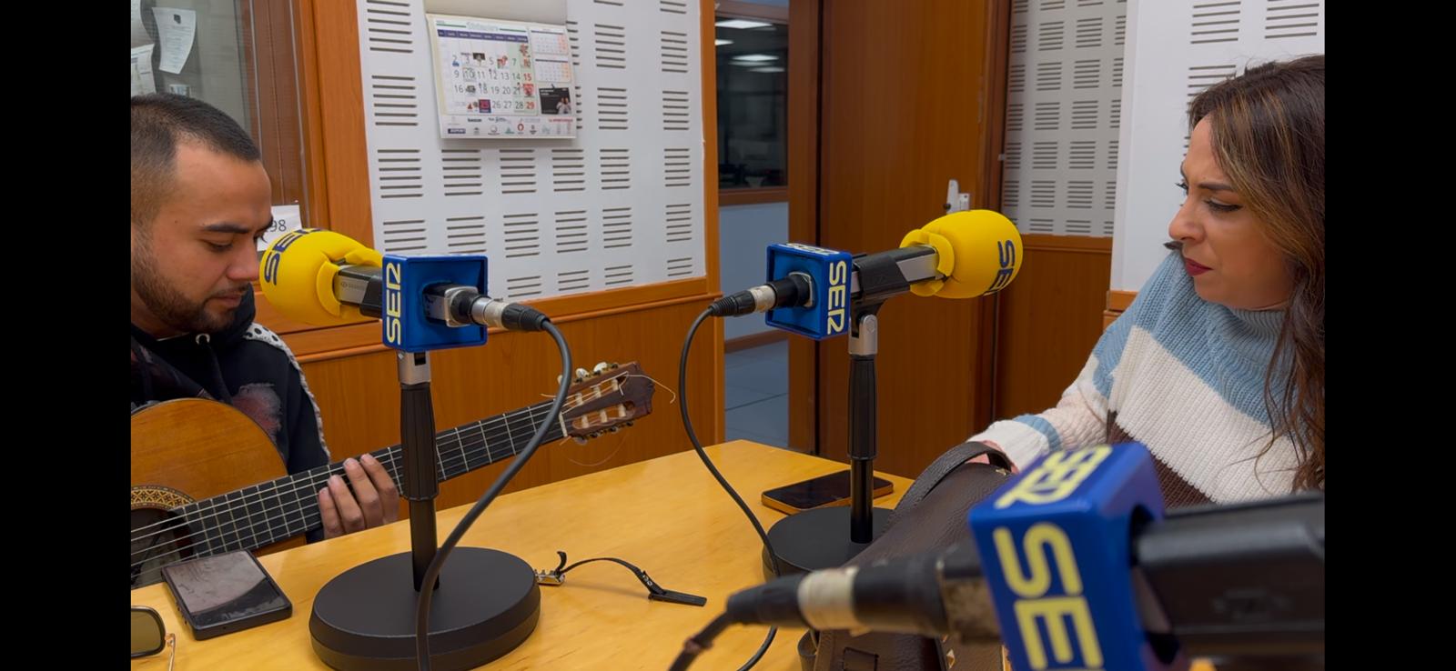 Lya y Toto Puerma en Radio Córdoba