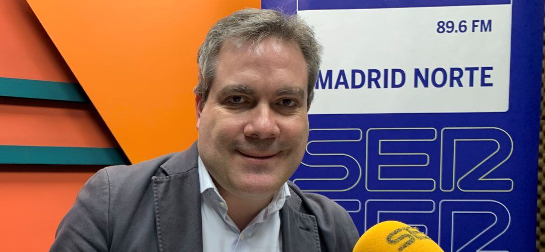 El concejal de Economía y Hacienda, Ángel Sánchez Sanguino en los estudios de SER Madrid Norte