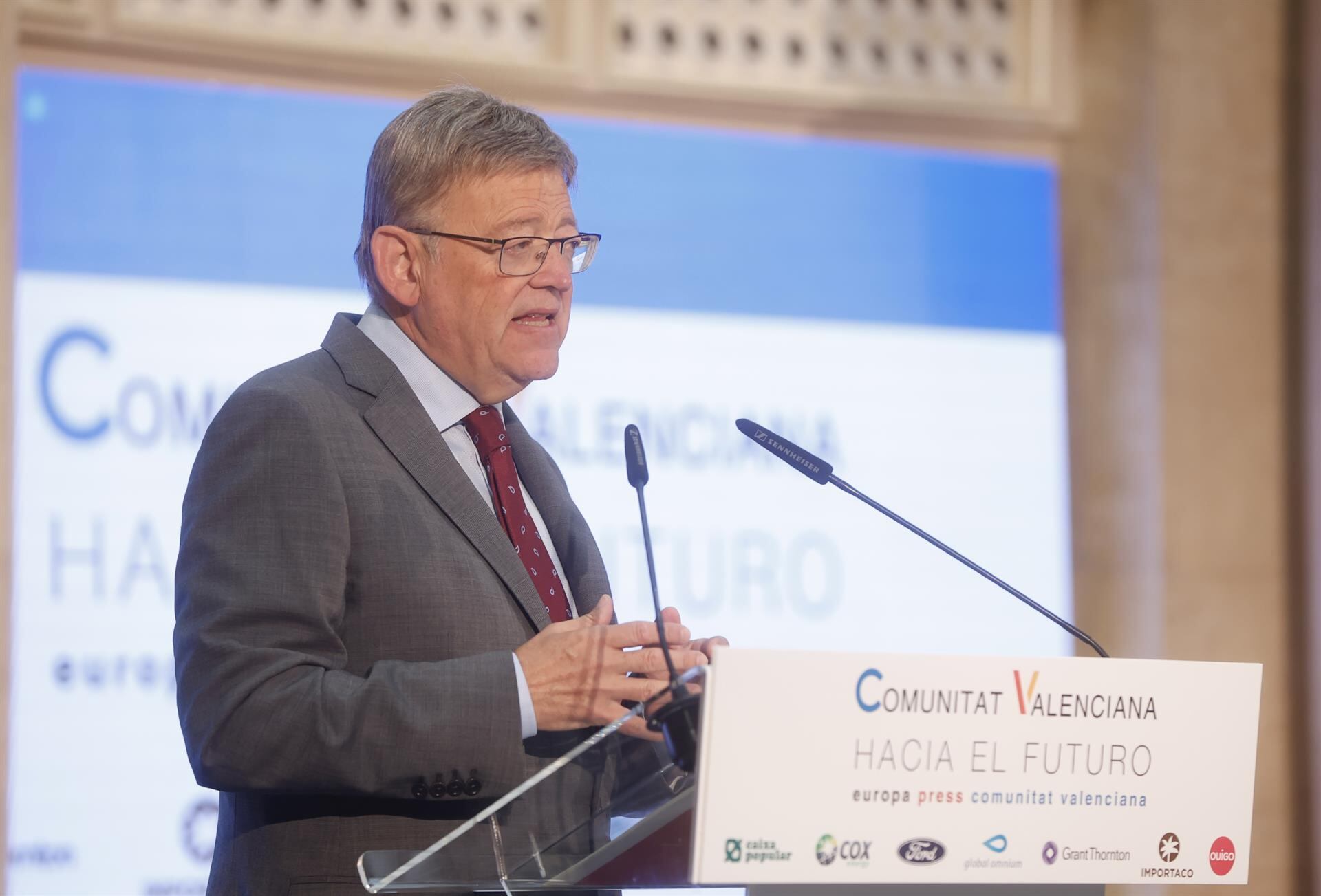 El president de la Generalitat, Ximo Puig, en la jornada &#039;Comunitat Valenciana Hacia el futuro&#039; de Europa Press