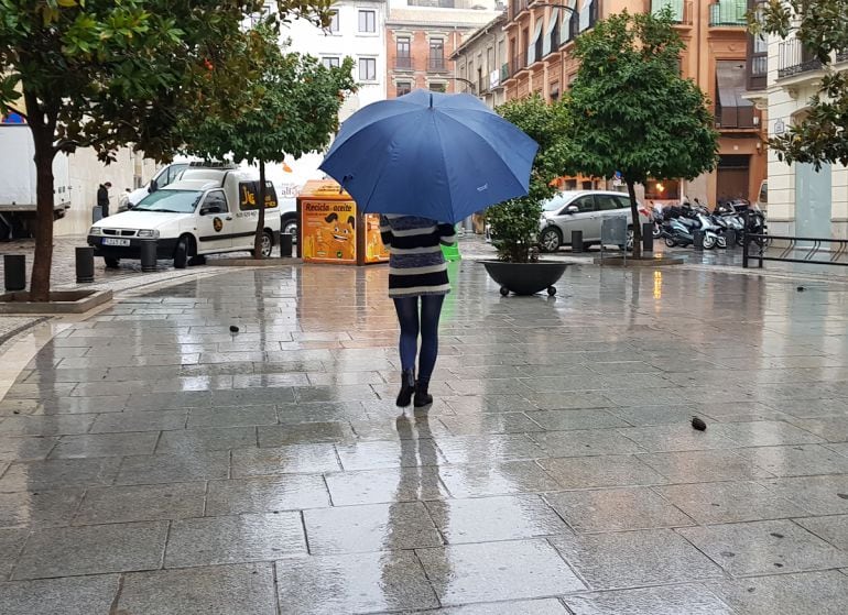 Llueve en Granada