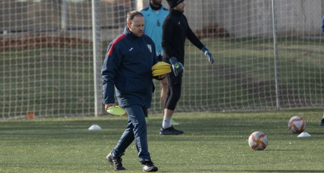 Armindo Ceccon en un entrenamiento de su equipo esta temporada