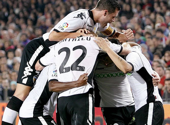 El Valencia celebra el gol de Pablo Hernández