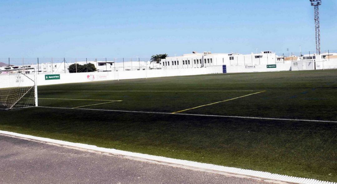 Campo de fútbol de Playa Honda, en el municipio de San Bartolomé.