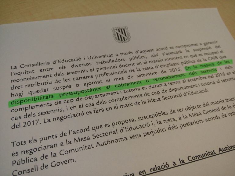 Acuerdo firmado por los sindicatos de la educación.