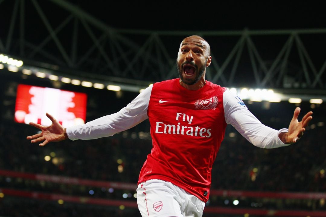 Thierry Henry, en un partido con el Arsenal