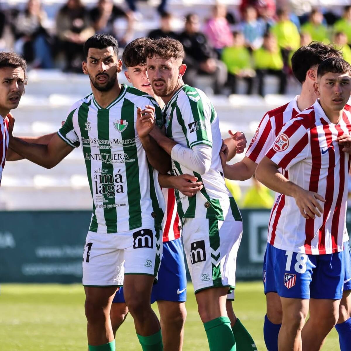 La primera vuelta y la necesidad en el mercado de fichajes del Antequera CF, analizados en 'El Sanedrín'