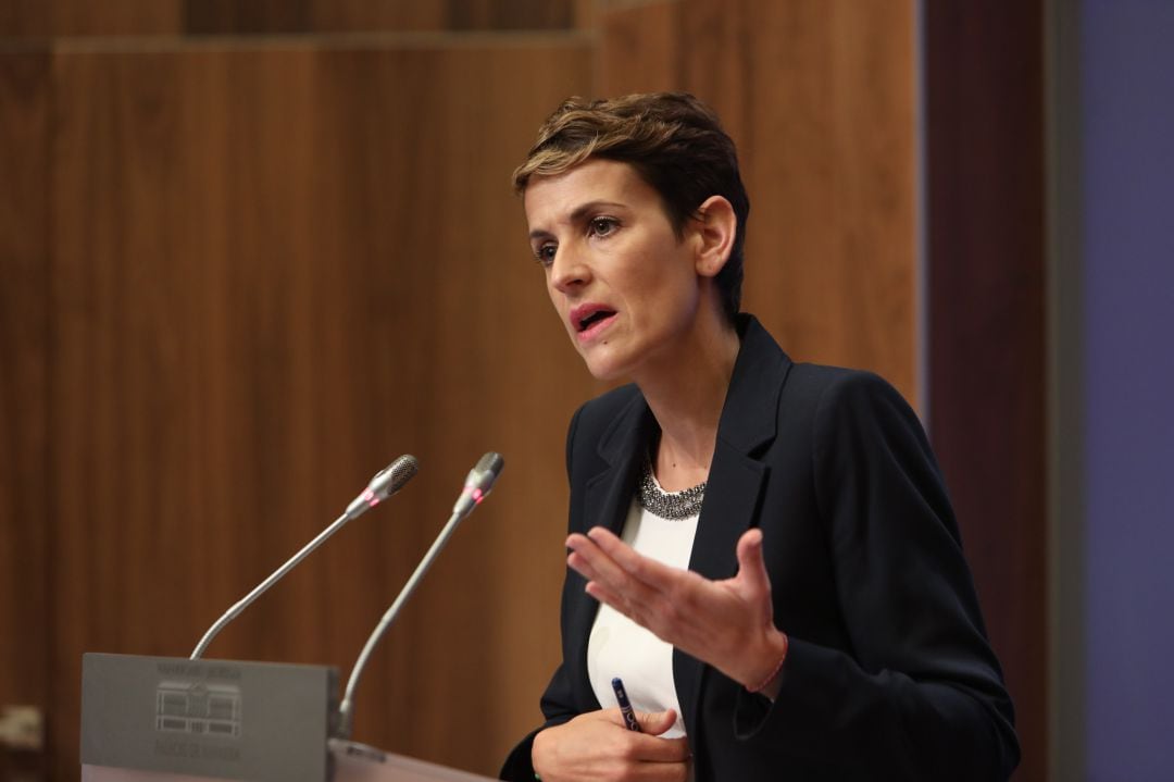 María Chivite, presidenta del Gobierno de Navarra, anuncia las nuevas medidas.