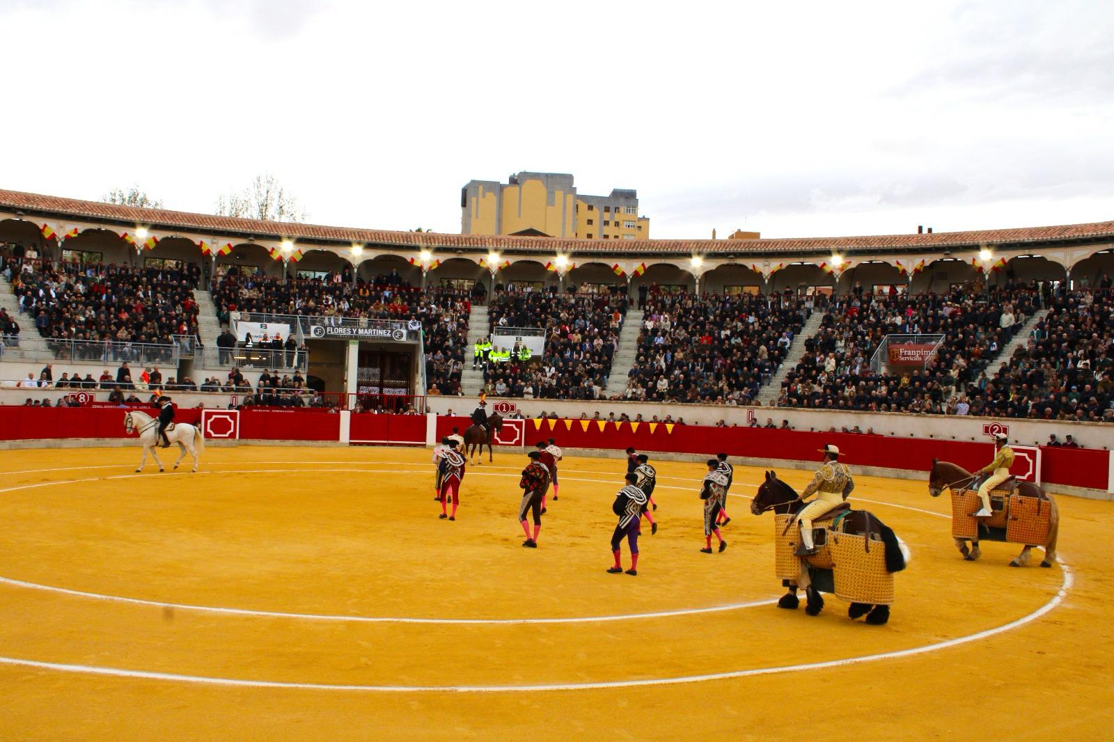 Corrida de toros en el reinaugurado Coso de Sutullena en Lorca(Archivo)