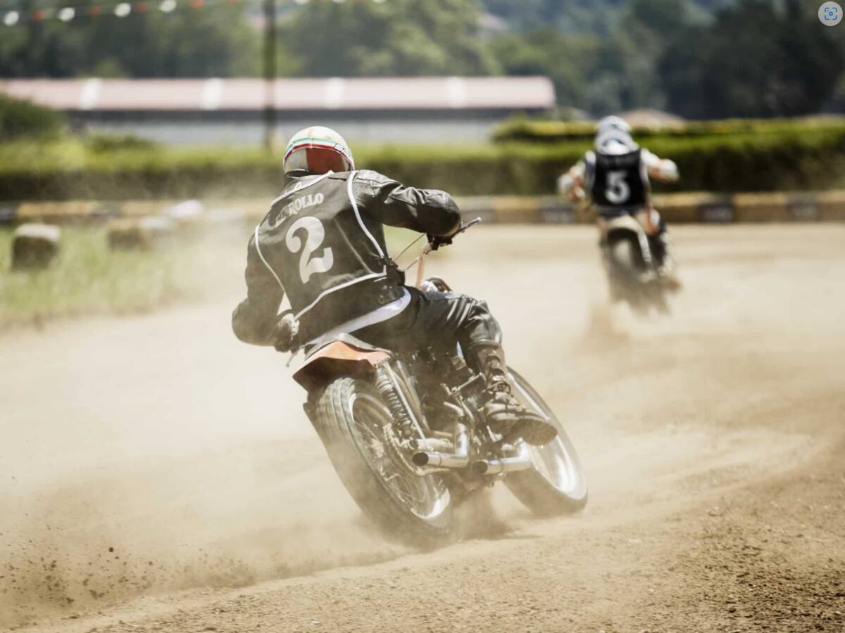 Cinco heridos, tres de ellos graves, en un accidente en una prueba de motos en Hondarribia