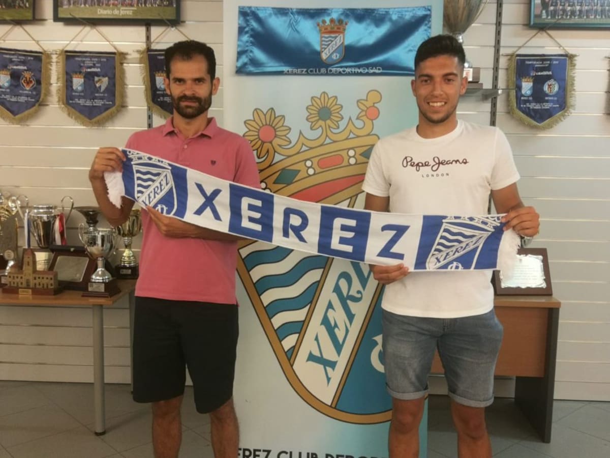 Luis Castillo e Iván Romero, experiencia y juventud para el Xerez CD