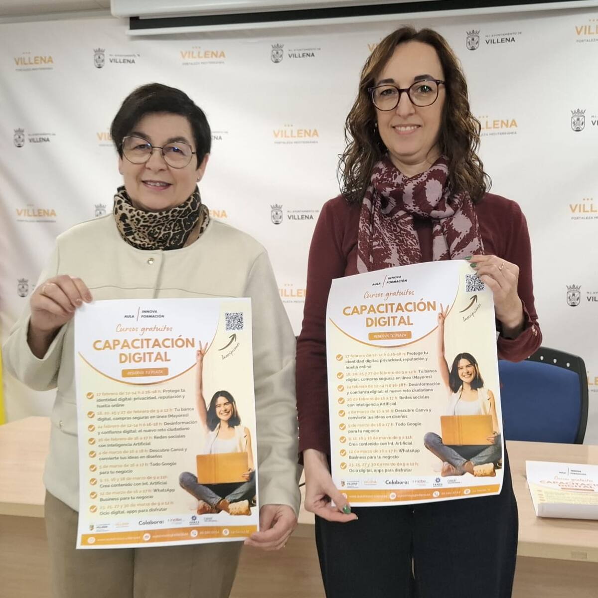 Aula Innova Formación ofrece charlas y cursos contra la brecha digital y para la formación de autónomos y Pymes