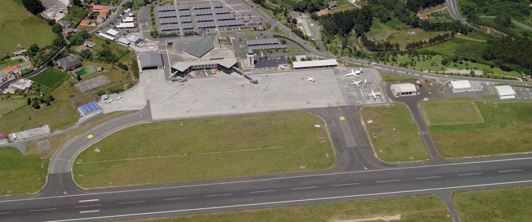 Pista del aeropuerto de Alvedro