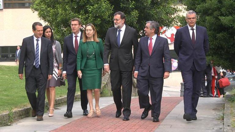 Llegada del presidente del Gobierno al Círculo de Empresarios de Galicia.