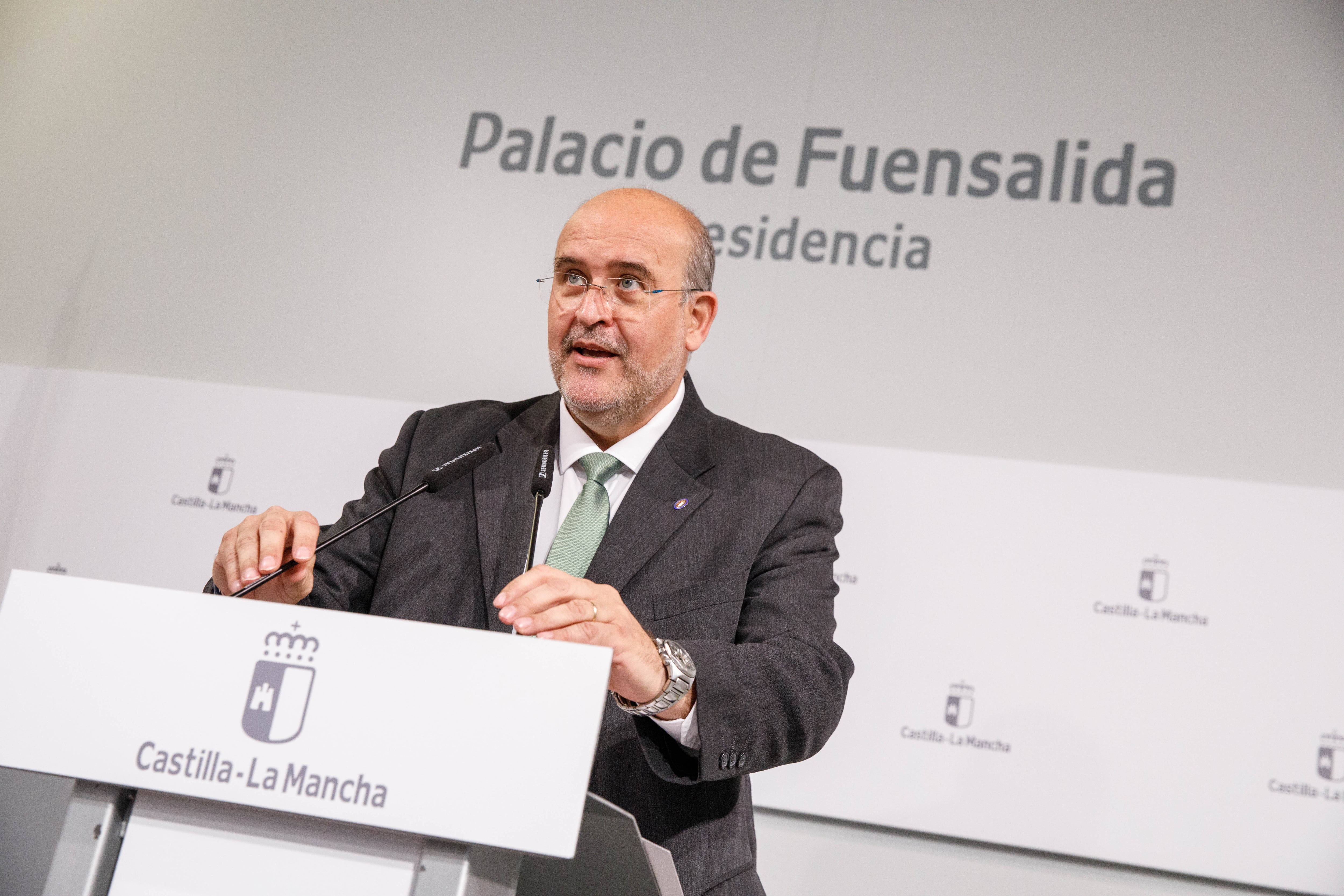 José Luis Martínez Guijarro, vicepresidente primero de la Junta de Comunidades de Castilla-La Mancha, en la rueda de prensa posterior al Consejo de Gobierno