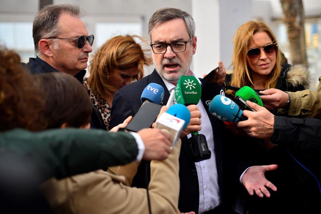 El secretario general de Ciudadanos, José Manuel Villegas, antes de participar este miércoles en un acto con militantes en Almería.