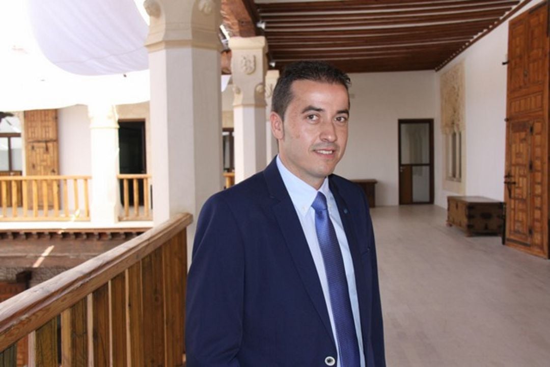 José Luis Merino, alcalde de Iniesta