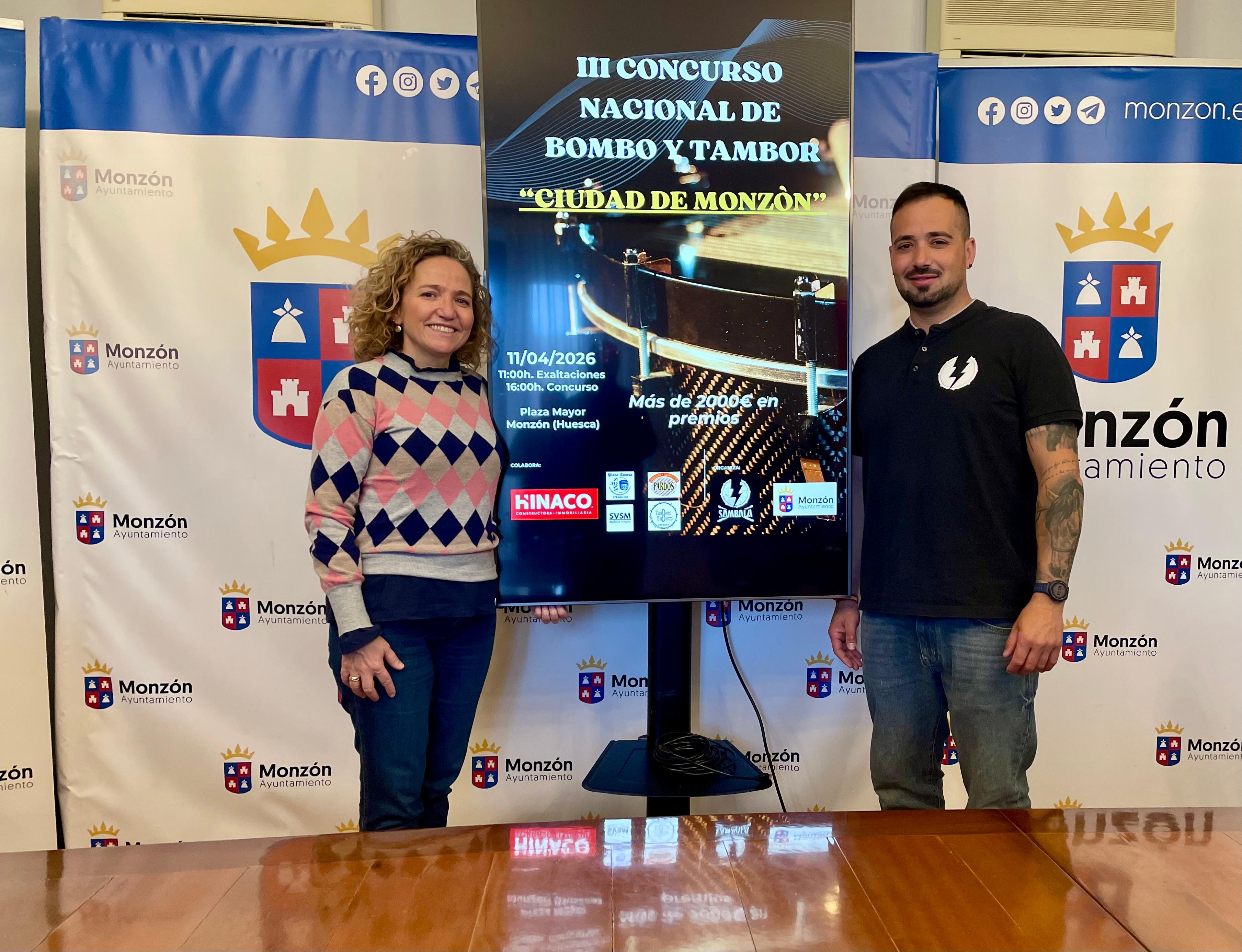 Presentación III Concurso Nacional de Bombo y Tambor ‘Ciudad de Monzón’ . En la imagen Marta Montaner y Alan Abadías