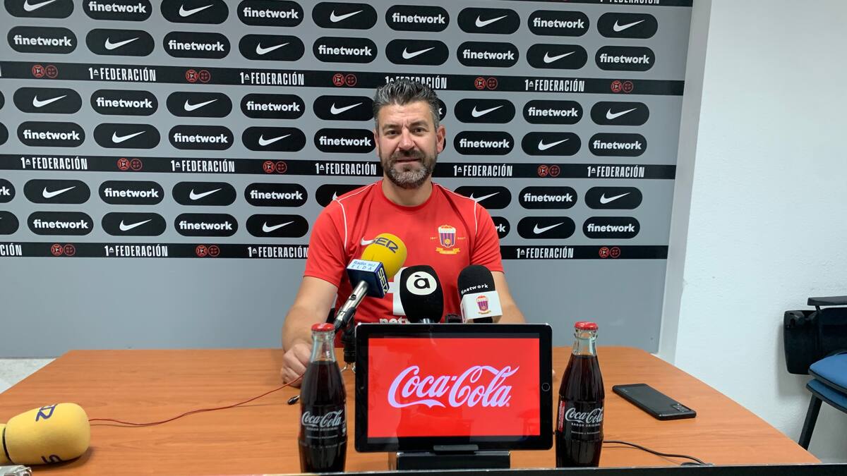 Fernando Estévez, Ent. del Eldense, antes de recibir al Celta B