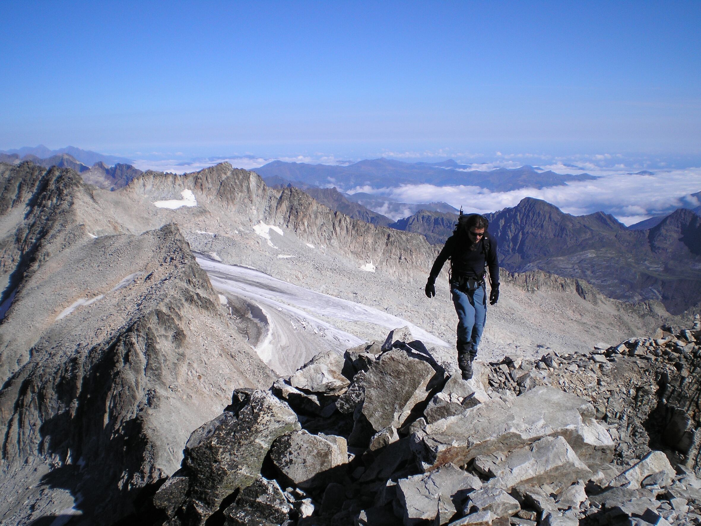 Montañeros en solitario. Montañas Seguras