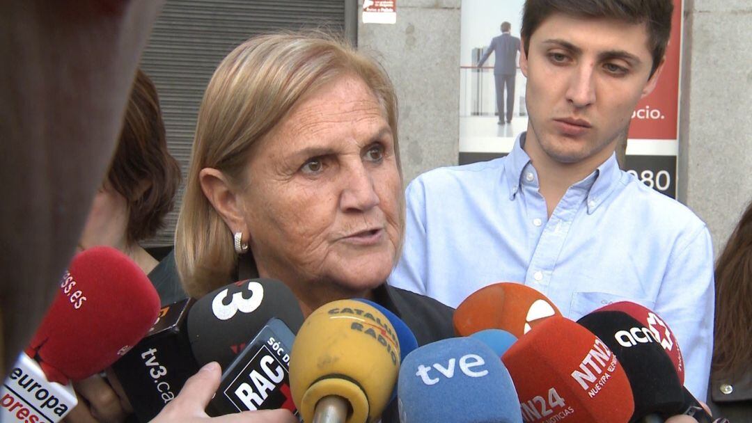 El Govern acepta la &quot;renuncia&quot; de Núria de Gispert a la Creu de Sant Jordi