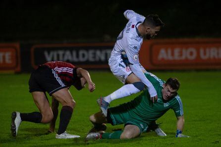 Dioni rondó el gol ante Carrio