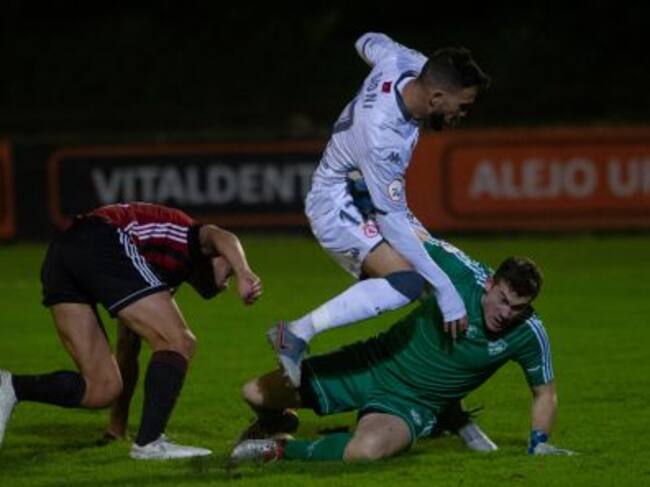 Dioni rondó el gol ante Carrio