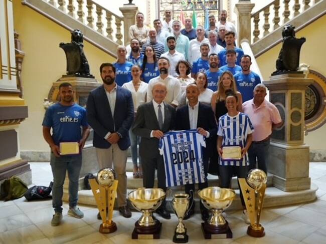 Francisco de la Torre recibe al CD enPie Málaga/ Ayt. Málaga