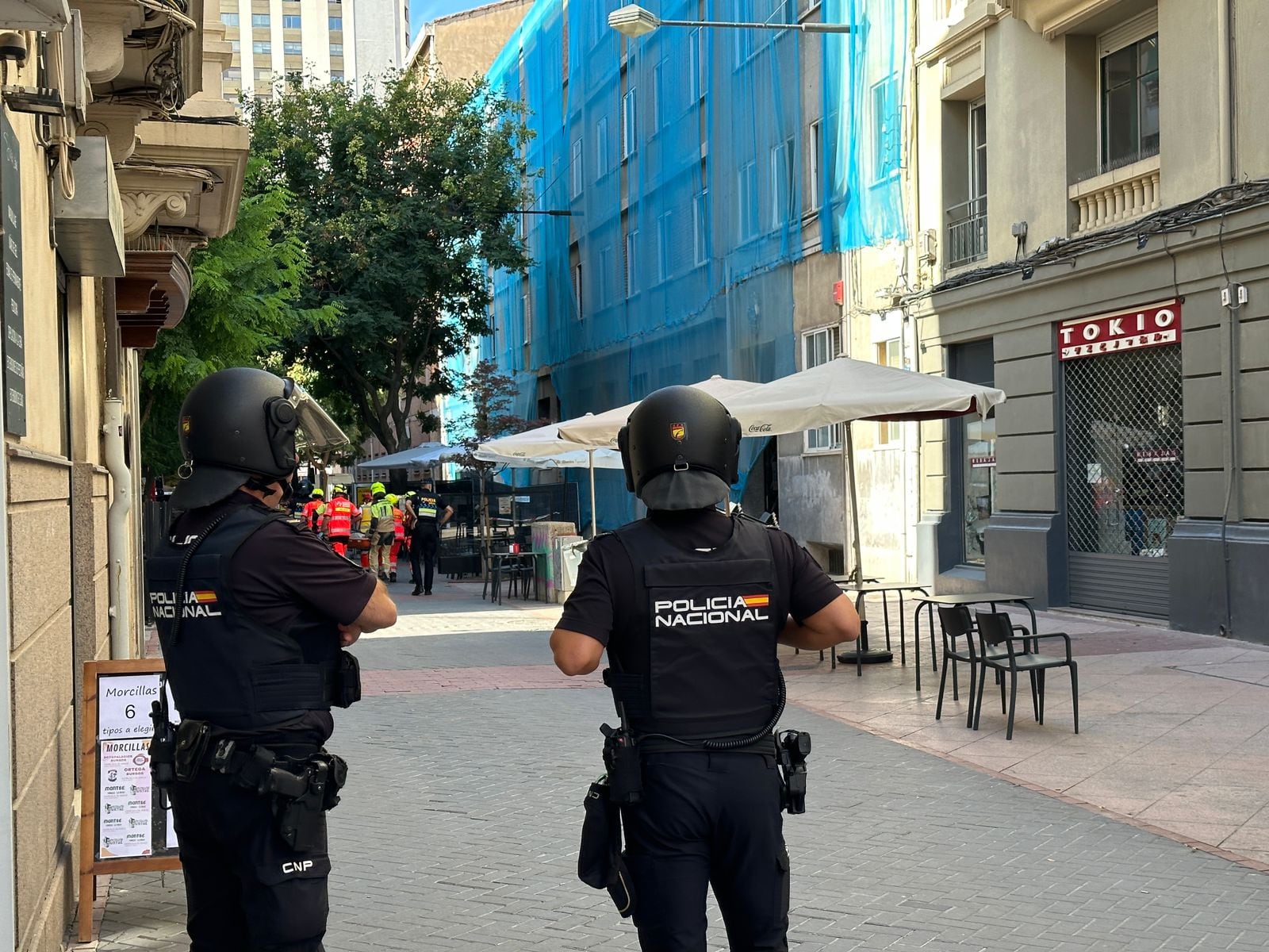 Un edificio en obras del centro de Logroño se derrumba