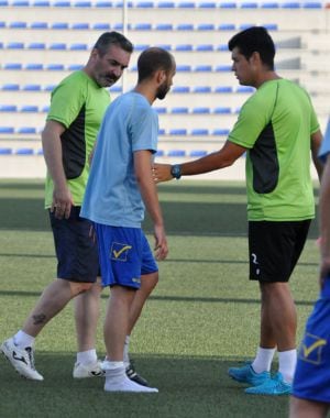 El futbolista se retira del campo