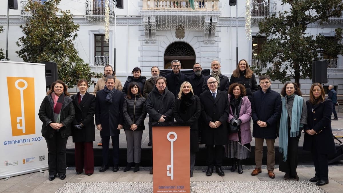 Granada envía el dossier con el que aspira a convertirse en Capital Europea de la Cultura en 2031