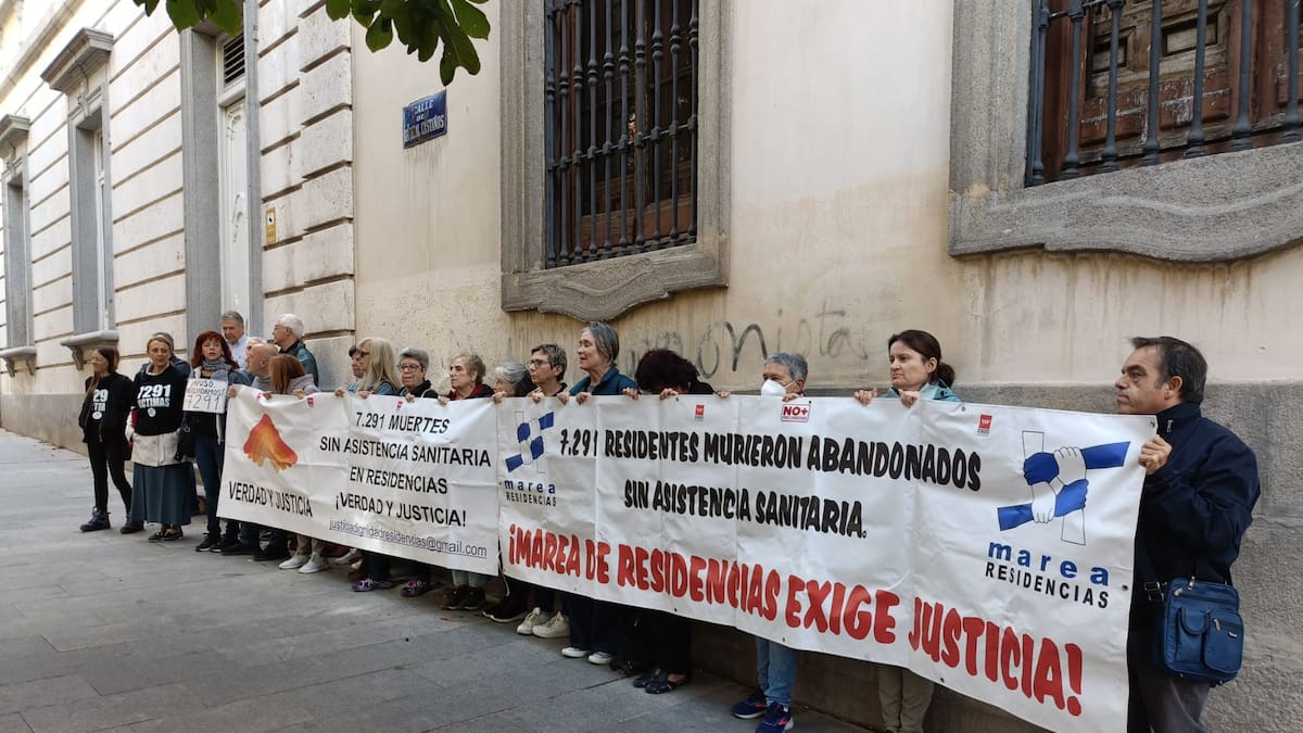 Familias de 115 mayores denuncian ante la Fiscalía la "discriminación sanitaria" que sufrieron en la pandemia