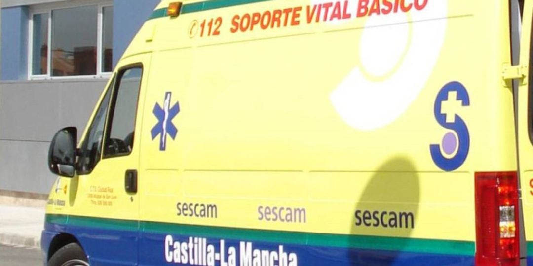 La bebé fue trasladada en UVI al Hospital 