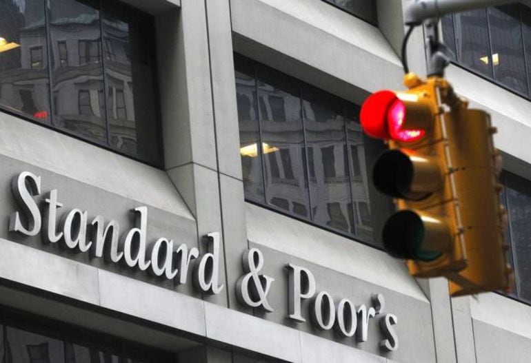 La agencia Standard & Poor&#039;s mejora sus previsiones para España. 