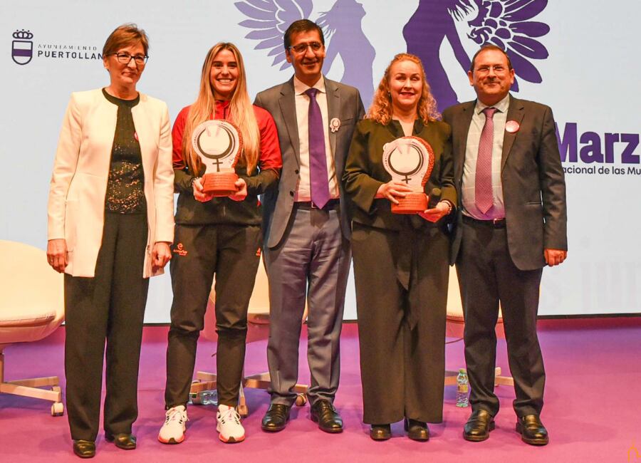 Entrega de los premios Igualdad, de la Diputación de Ciudad Real en el Día Internacional de la Mujer