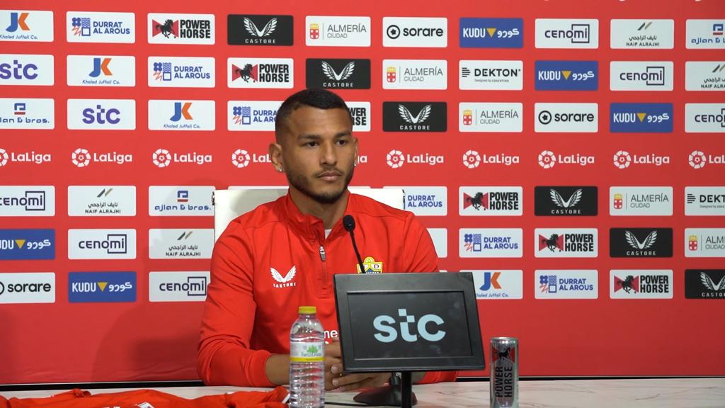 Luis Suárez en su puesta de largo como jugador del Almería.