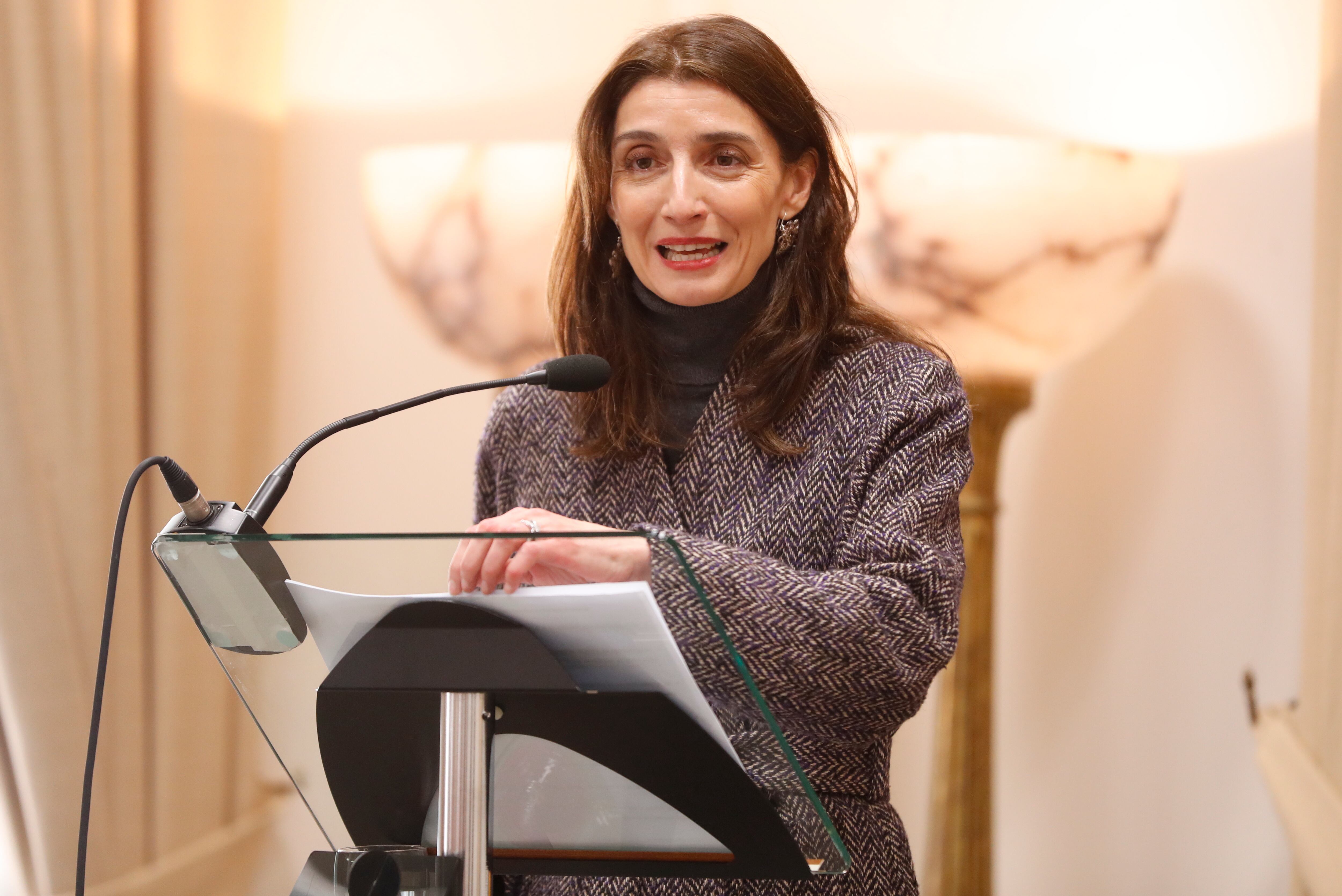 La ministra de Justicia, Pilar Llop durante la entrega de la condecoración de la Orden de San Raimundo de Peñafort hoy en la Subdelegación del Gobierno en Málaga.