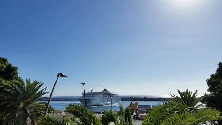 Muelle de Santa Cruz de Tenerife, este sábado