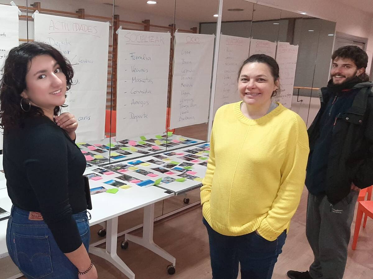 Fotovoz, el proyecto fotográfico que lucha contra la pobreza energética llega a El Raval