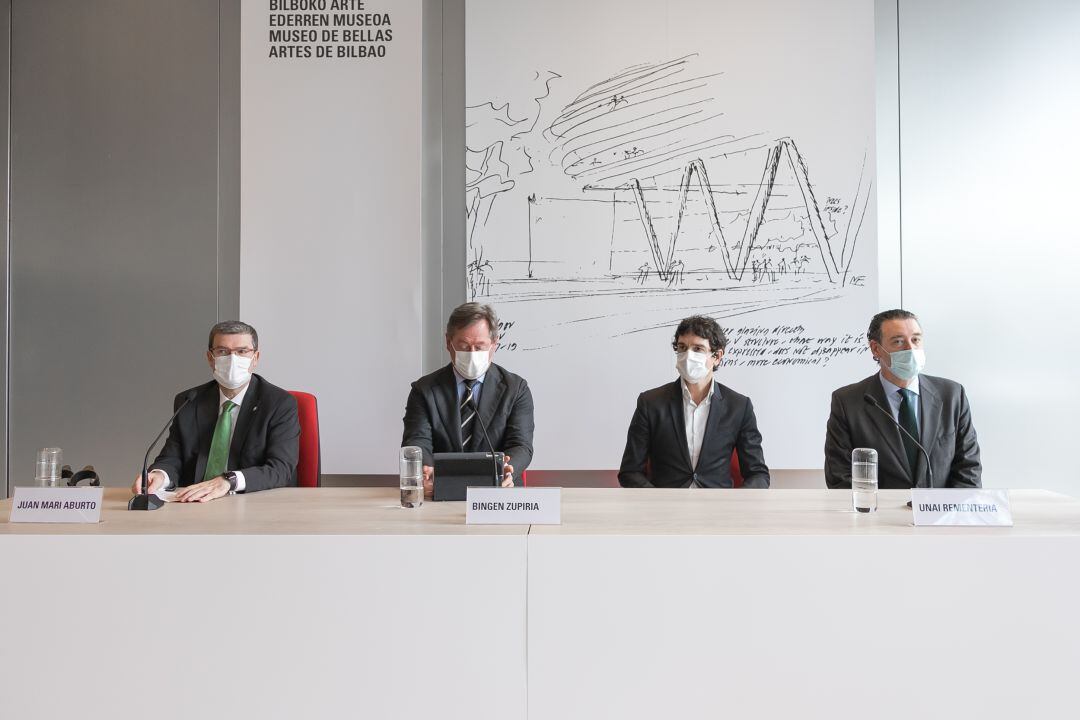 Reunido hoy en sesión ordinaria y con la asistencia de Juan Mari Aburto, alcalde de Bilbao; Bingen Zupiria, portavoz y consejero de Cultura y Política Lingüística del Gobierno Vasco; Unai Rementeria,
 diputado general de Bizkaia, el Patronato del museo ha
 respaldado el programa de ampliación diseñado por Norman Foster y Luis Mª Uriarte. 